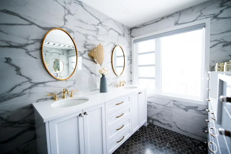 Luxury tile installation in Palo Alto